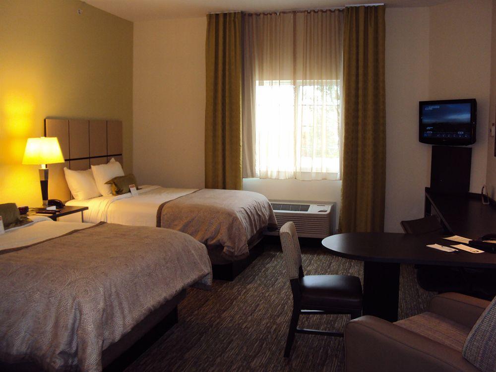 Candlewood Suites San Marcos By Ihg Exterior photo