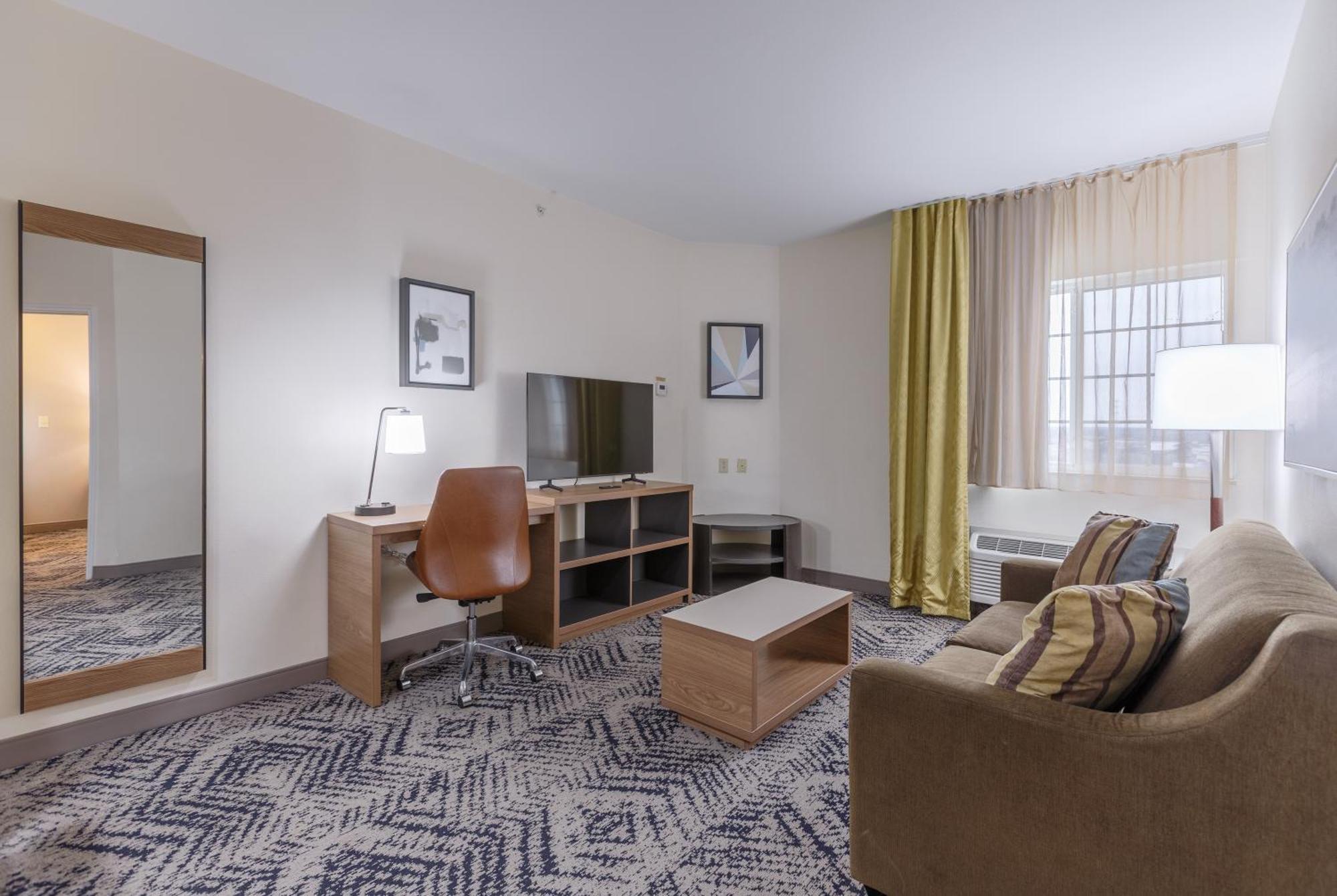 Candlewood Suites San Marcos By Ihg Exterior photo