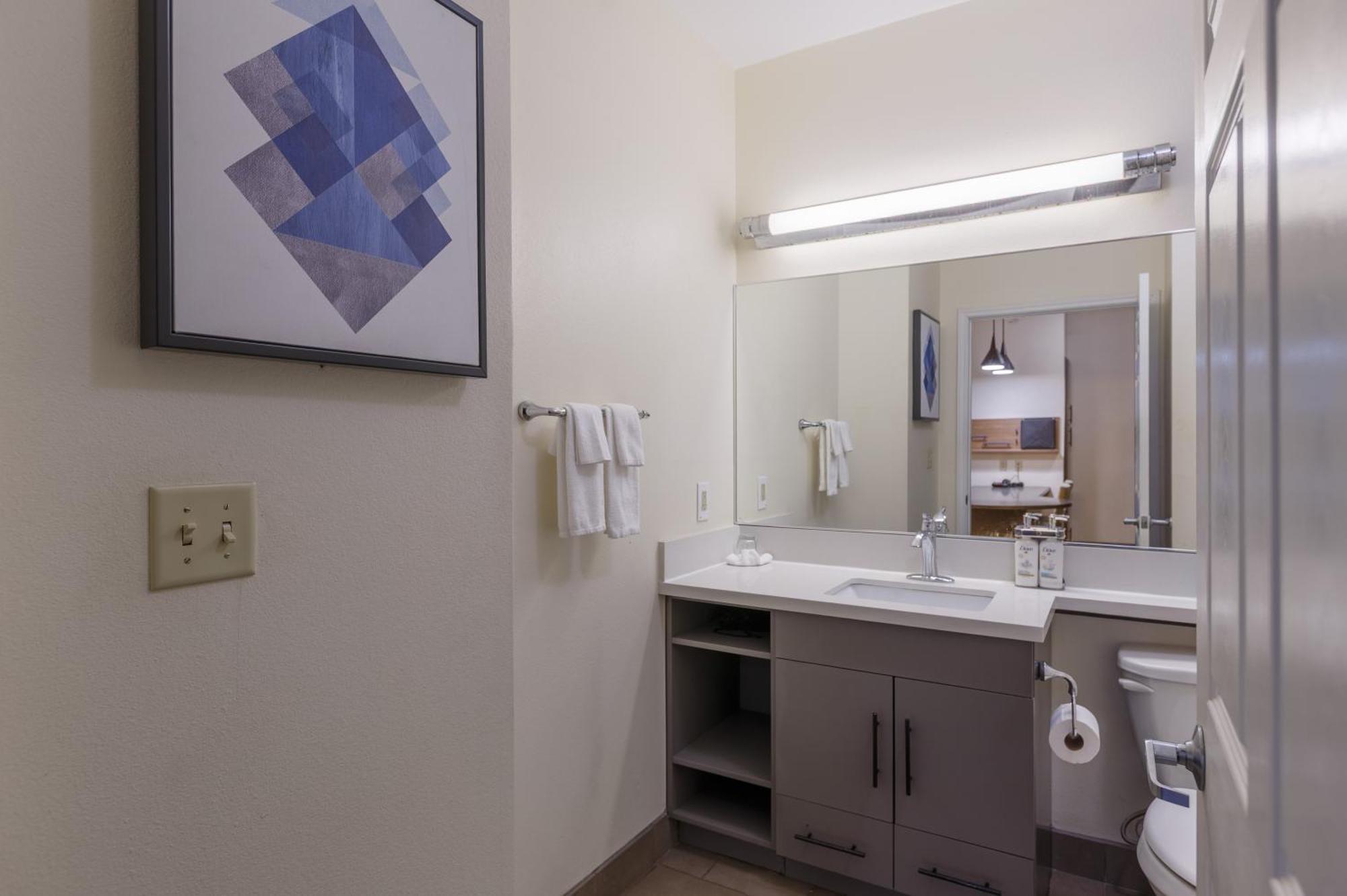 Candlewood Suites San Marcos By Ihg Exterior photo