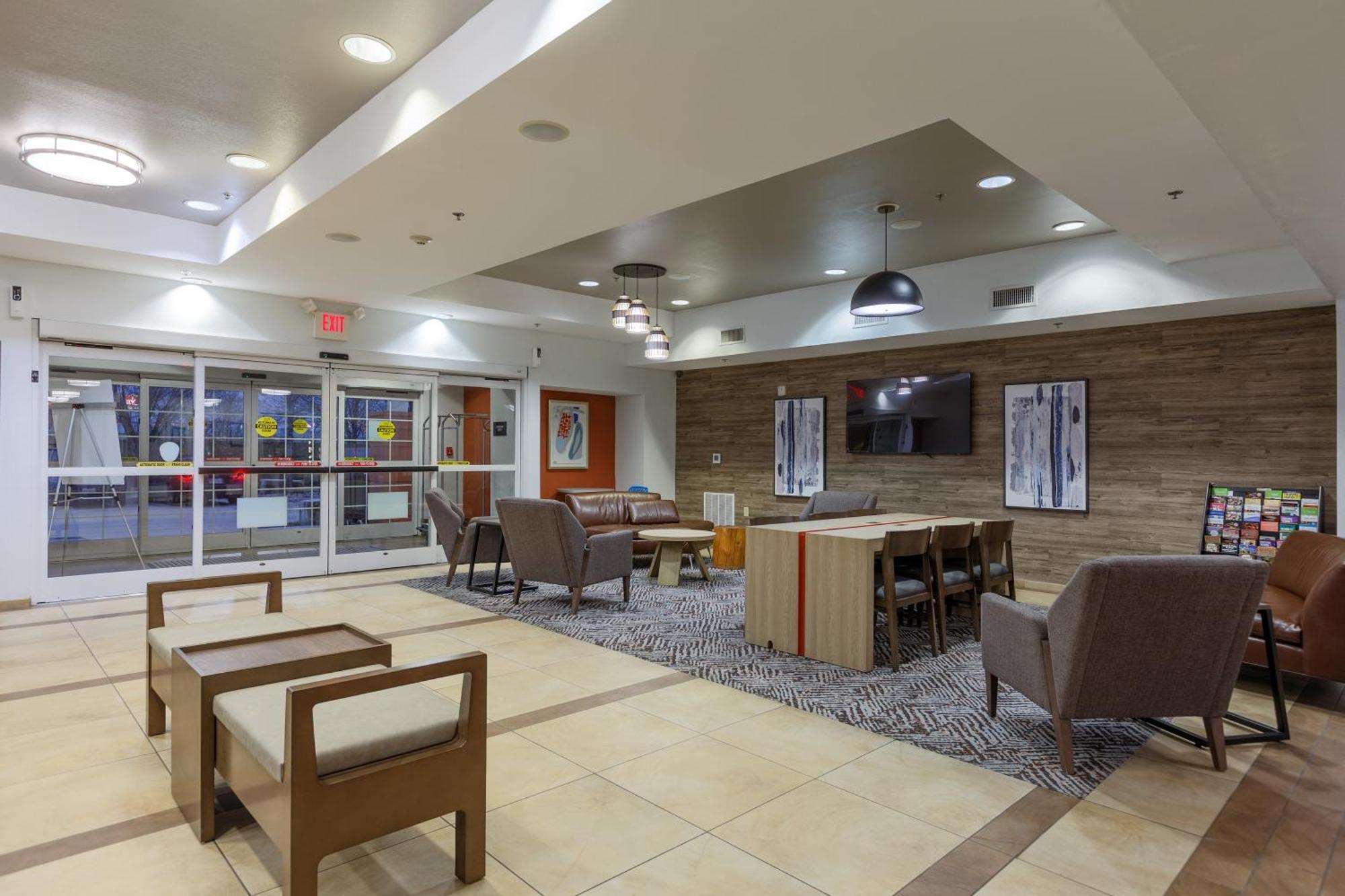 Candlewood Suites San Marcos By Ihg Exterior photo